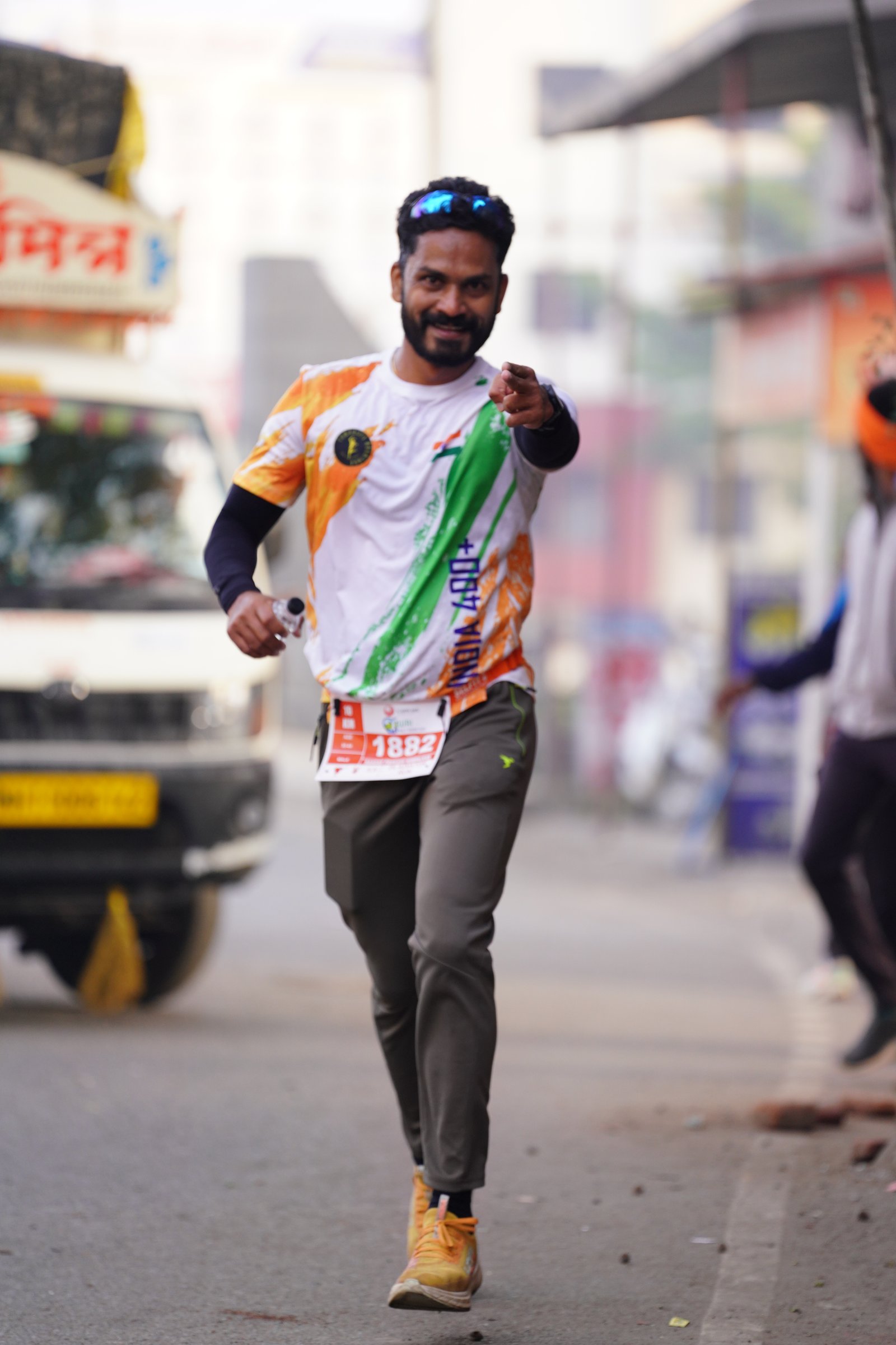 Runner moving through the course